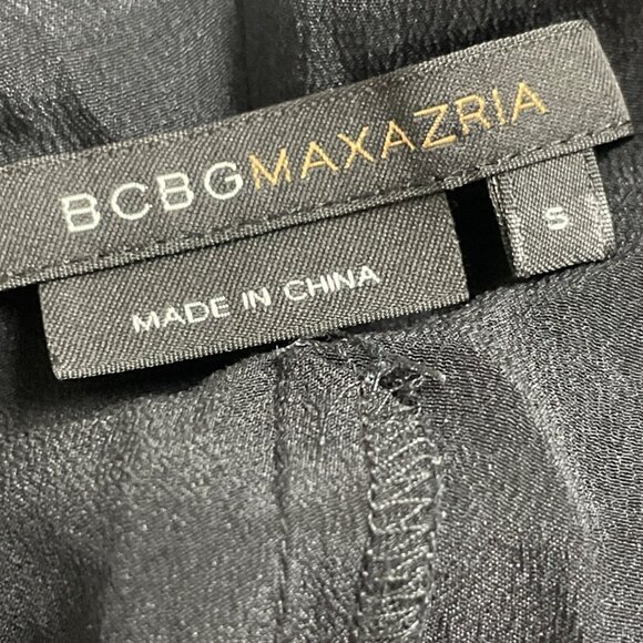 BCBGMAXAZRIA  Black Sequined Chiffon Top Blouse Small Starburst Design Sz S - Picture 6 of 8